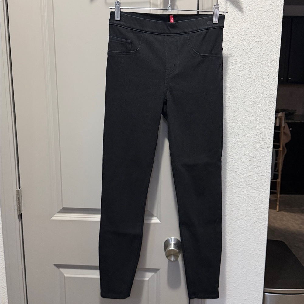 Spanx jeanish leggings super skinny jeggings pull on black jeans S